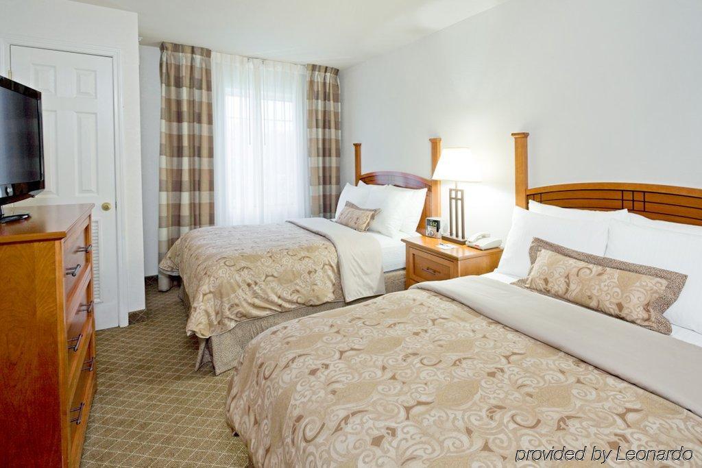 Staybridge Suites-Philadelphia/Mount Laurel By Ihg Room photo